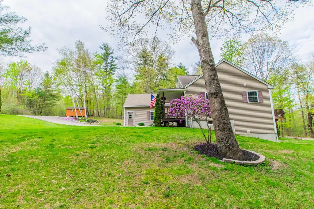 42 Whispering Pines Lane Monmouth ME 04259