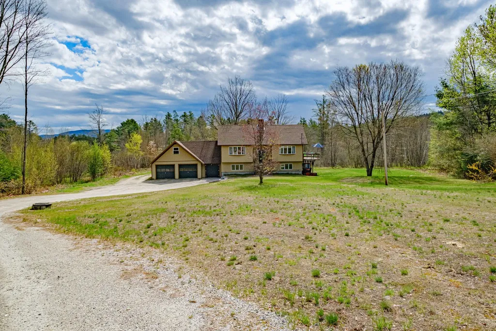 20 Bell Lane Greenwood ME 04255