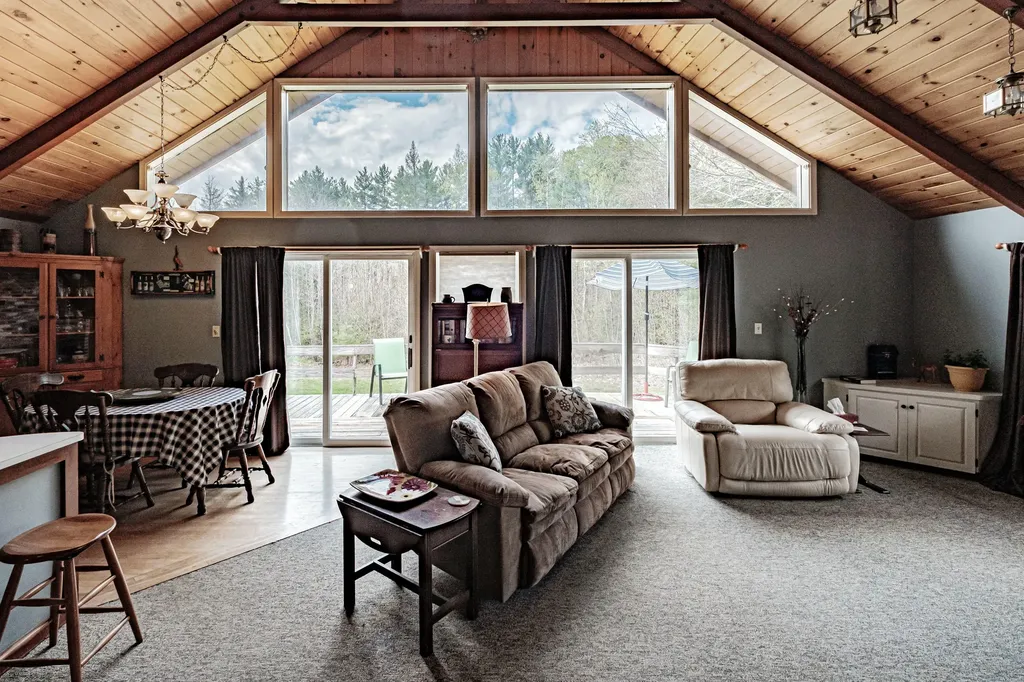 20 Bell Lane Greenwood ME 04255