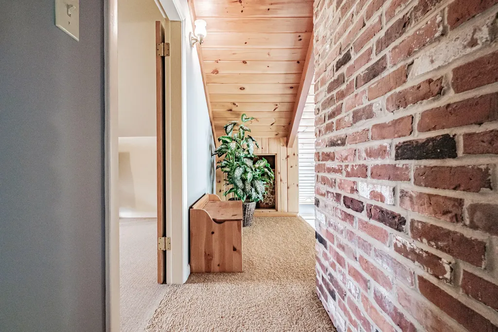 20 Bell Lane Greenwood ME 04255