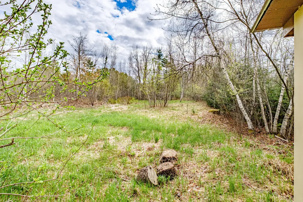 20 Bell Lane Greenwood ME 04255