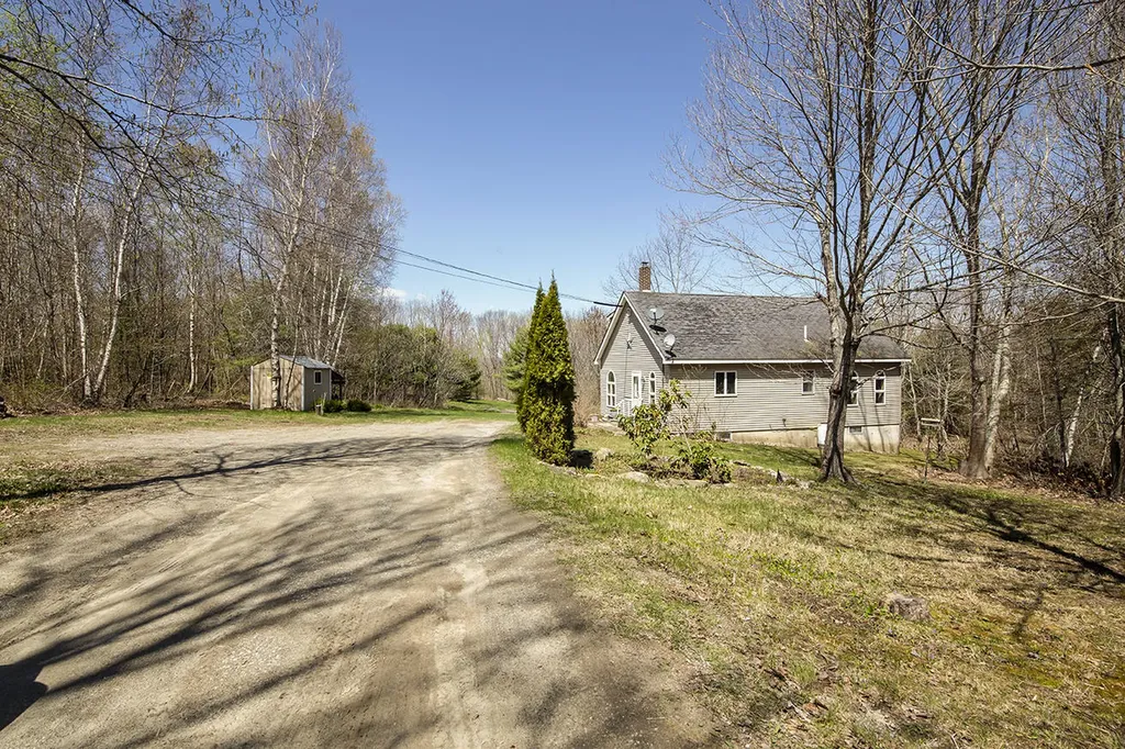 94 Birch Lane Warren ME 04864