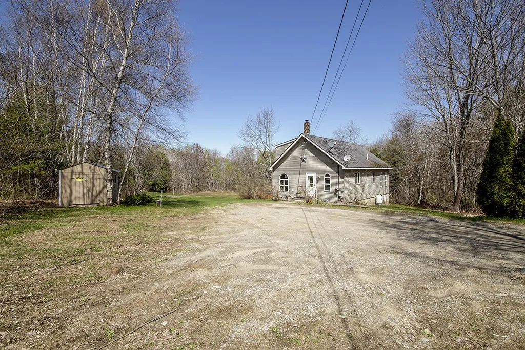 94 Birch Lane Warren ME 04864