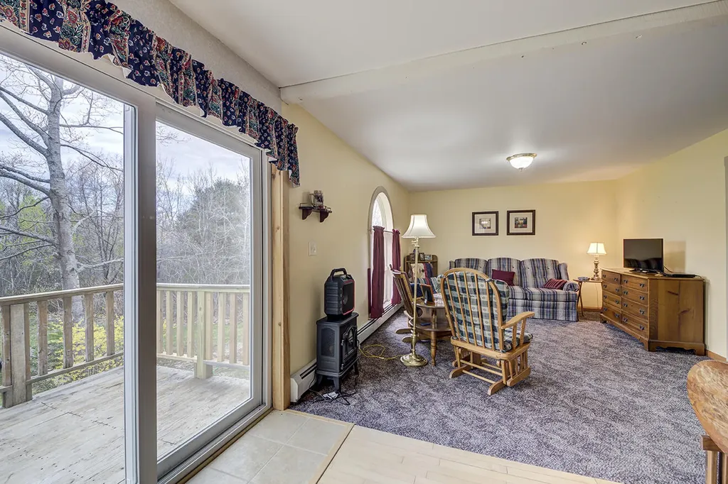 94 Birch Lane Warren ME 04864