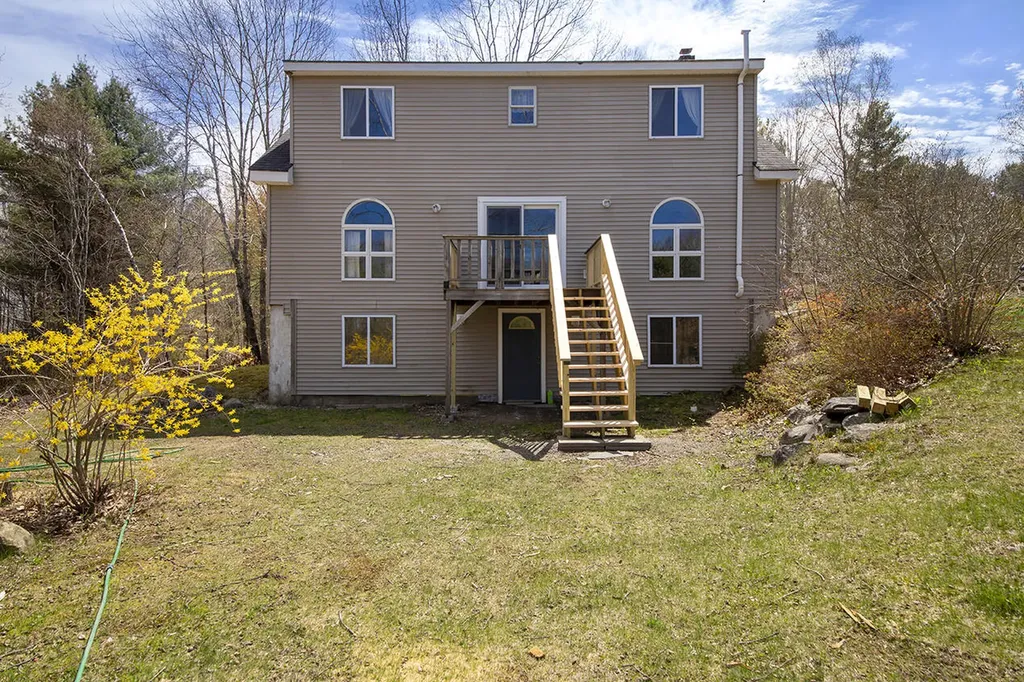 94 Birch Lane Warren ME 04864