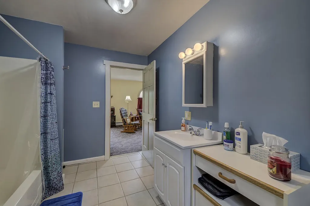 94 Birch Lane Warren ME 04864