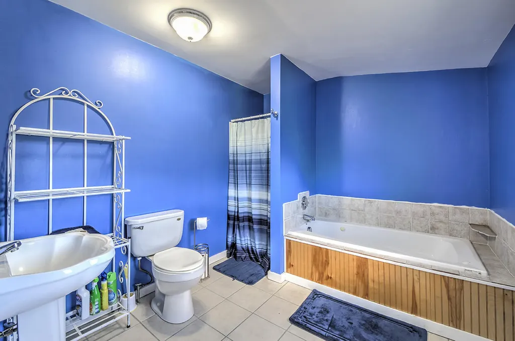 94 Birch Lane Warren ME 04864