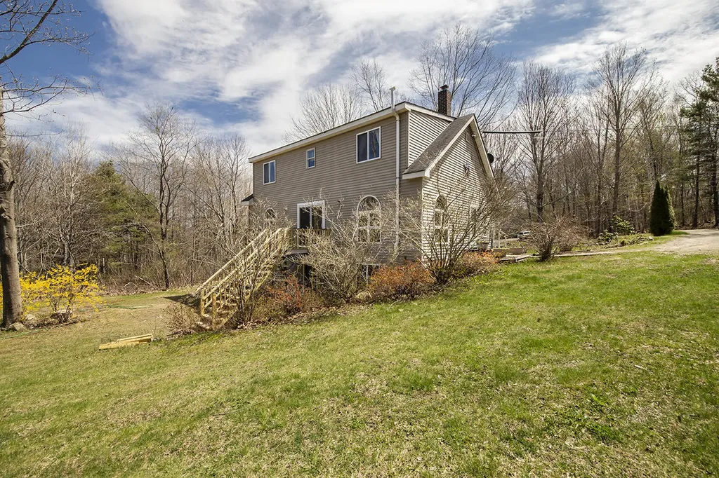 94 Birch Lane Warren ME 04864
