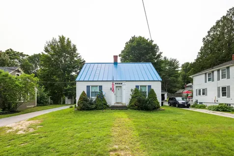 64 Main Street Topsham ME 04086