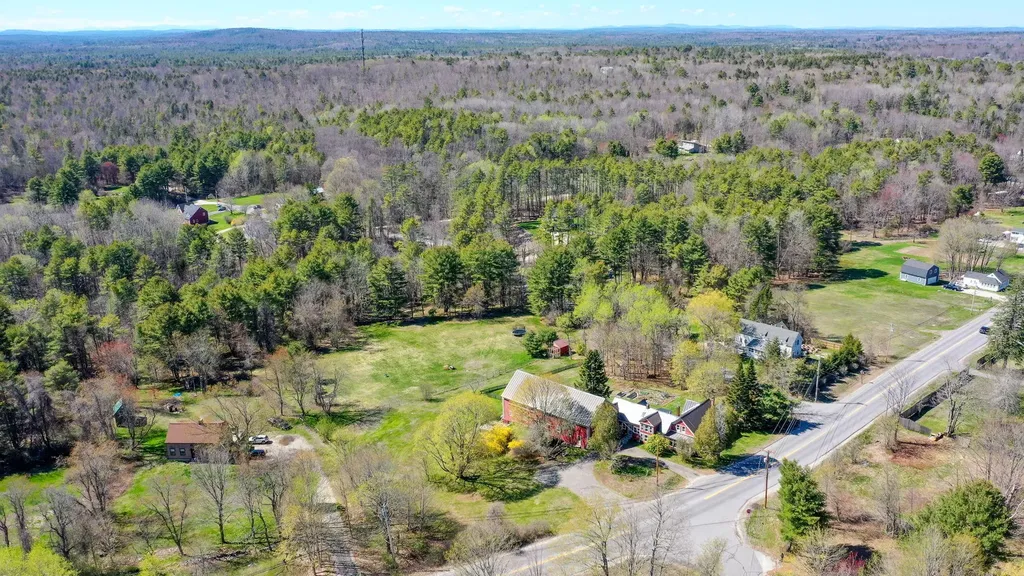 39 Durham Road Freeport ME 04032