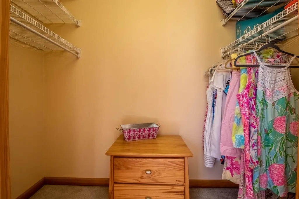27 Winn Road Falmouth ME 04105