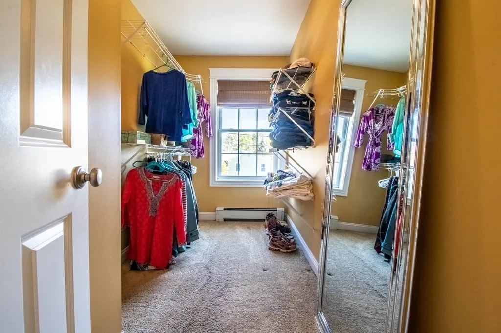 27 Winn Road Falmouth ME 04105