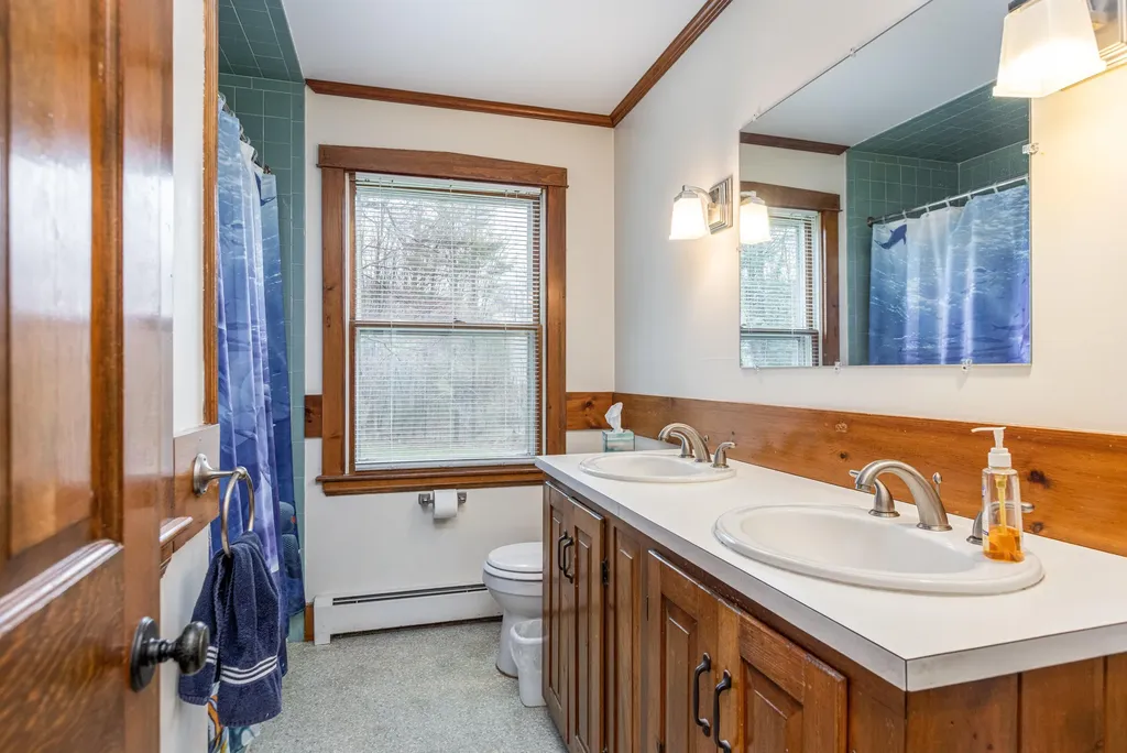 118 Durham Road Freeport ME 04032