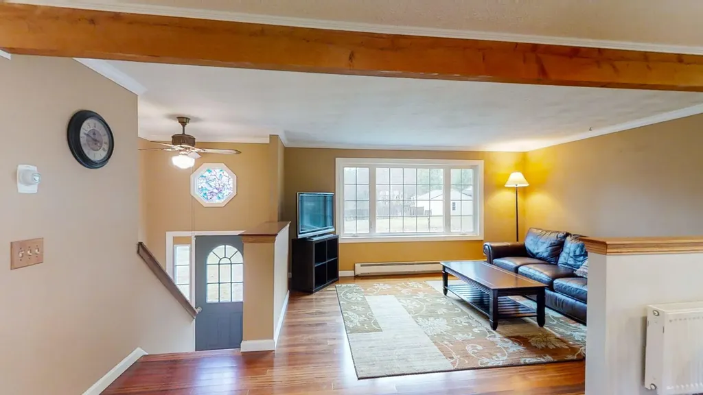 54 Seavey Drive Buxton ME 04093