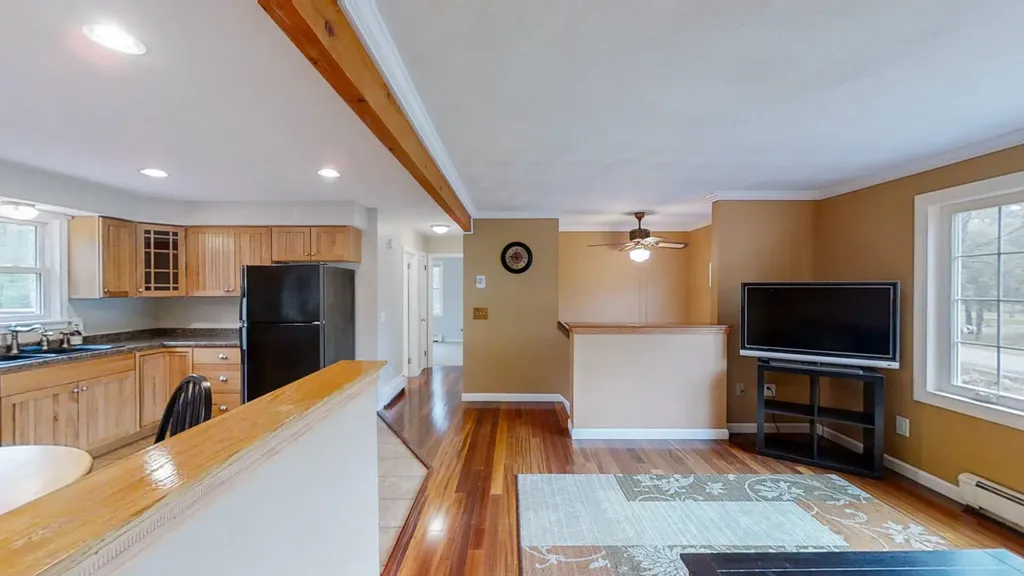 54 Seavey Drive Buxton ME 04093