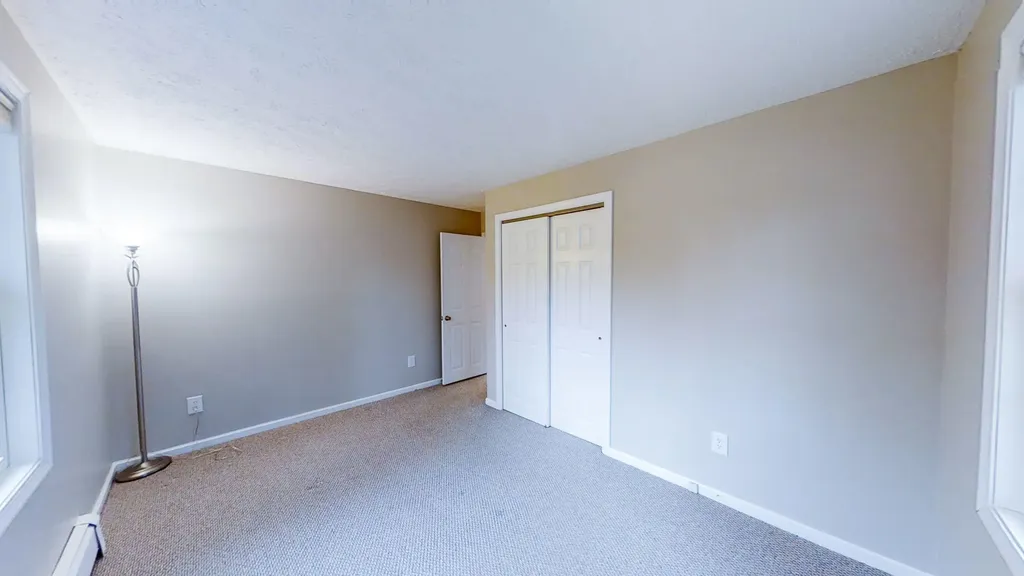 54 Seavey Drive Buxton ME 04093