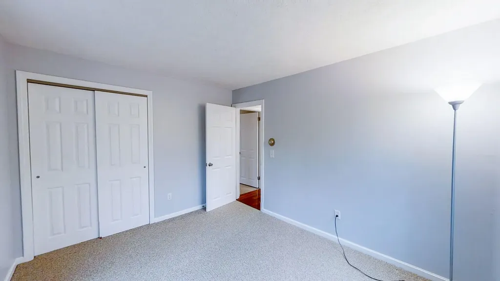 54 Seavey Drive Buxton ME 04093