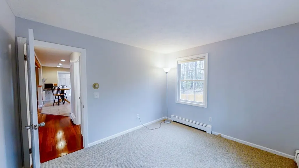 54 Seavey Drive Buxton ME 04093