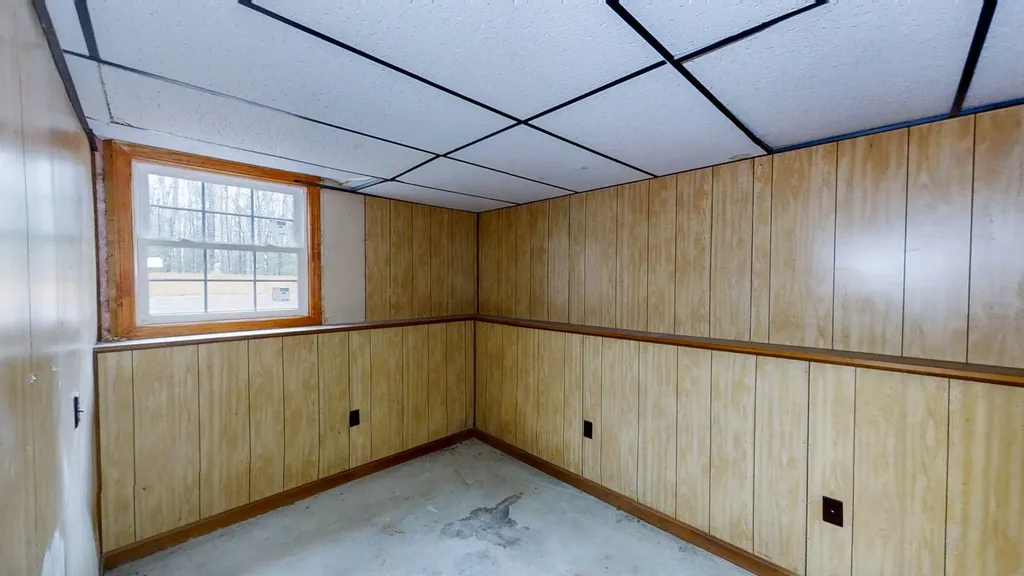 54 Seavey Drive Buxton ME 04093