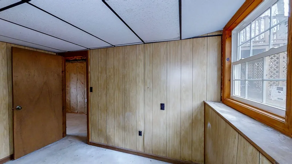 54 Seavey Drive Buxton ME 04093