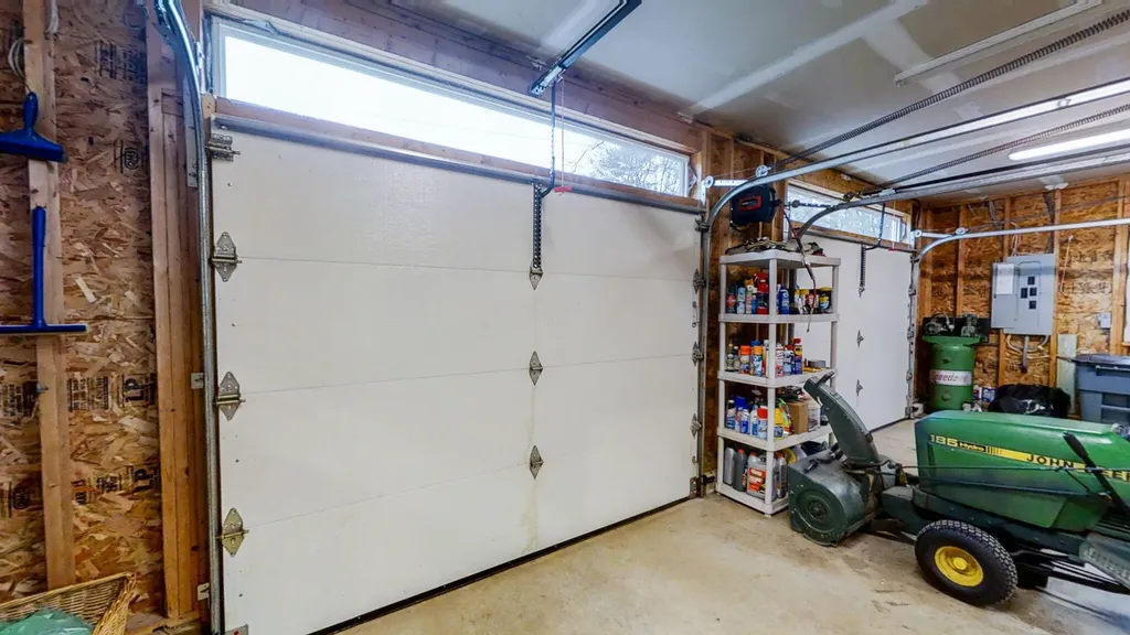54 Seavey Drive Buxton ME 04093
