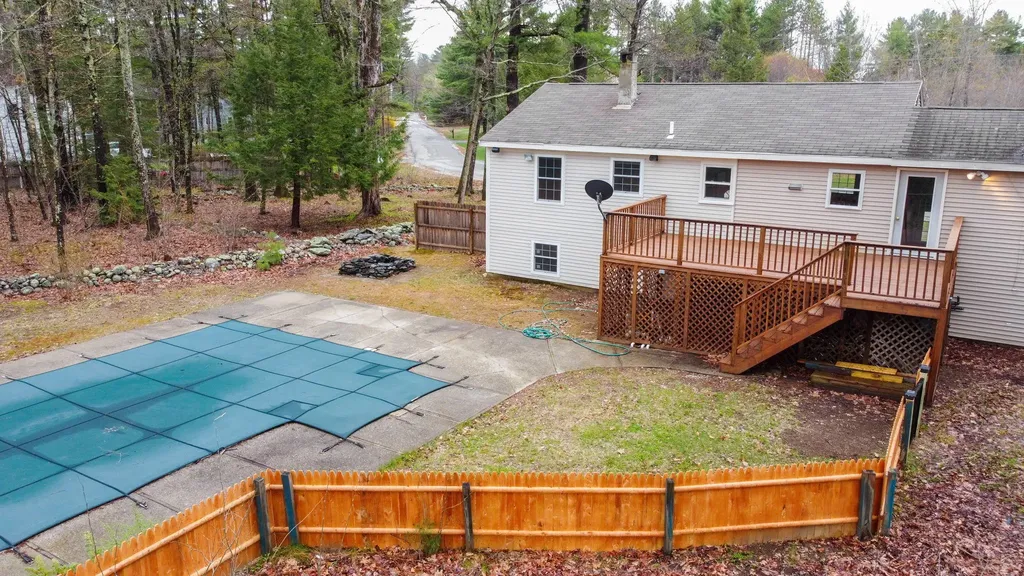 54 Seavey Drive Buxton ME 04093