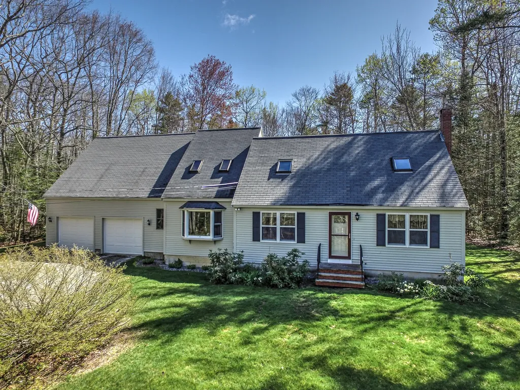 633 Harpswell Road Brunswick ME 04011