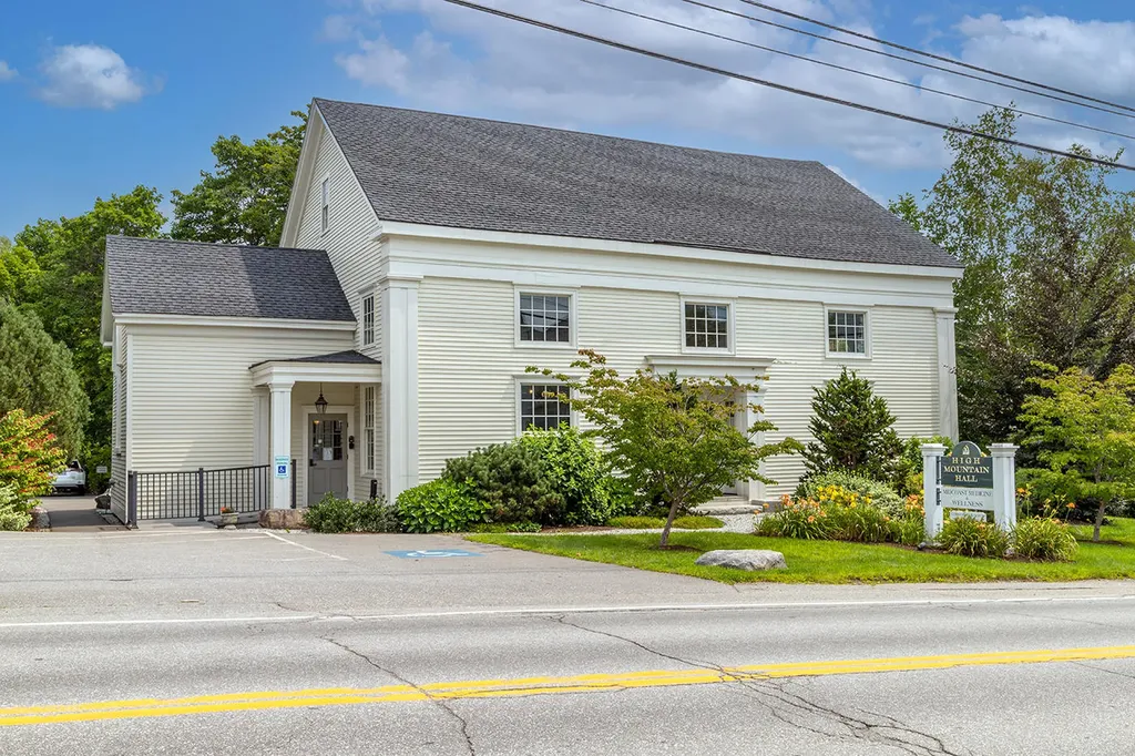 5 Mountain Street Camden ME 04843