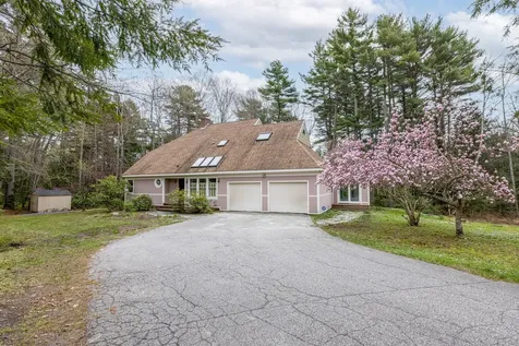 50 Cranbrook Drive Cape Elizabeth ME 04107