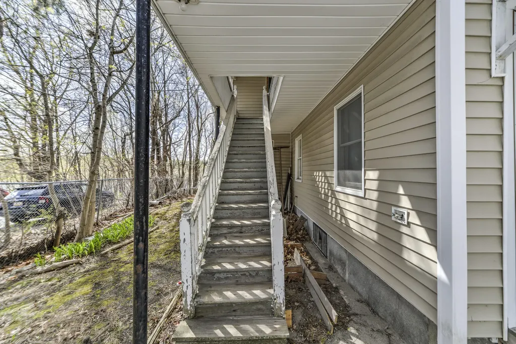 3 Sturgis Lane Augusta ME 04330