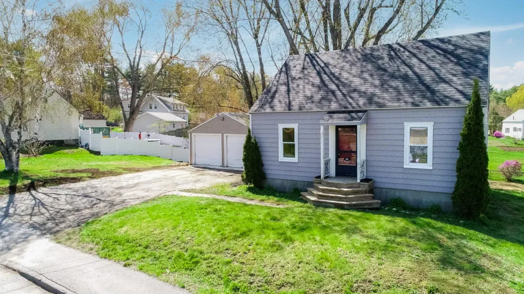 64 Newland Avenue Augusta ME 04330