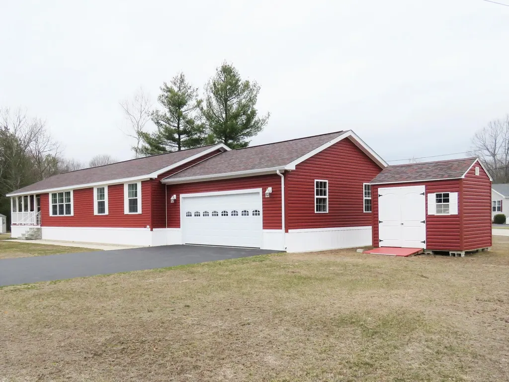 26 Fieldstone Drive Lyman ME 04002