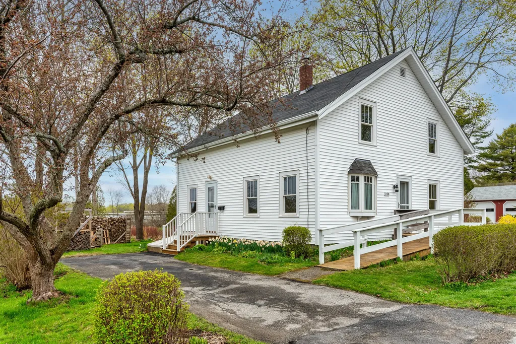 144 Cedar Street Rockland ME 04841