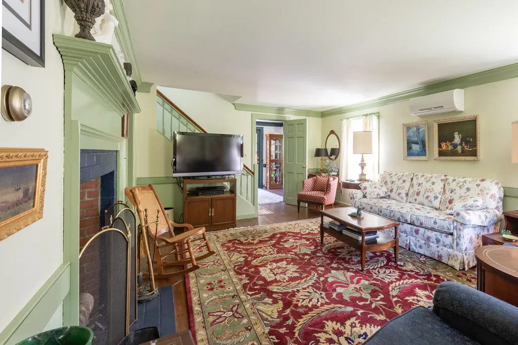 53 Smithfield Road Belgrade ME 04917
