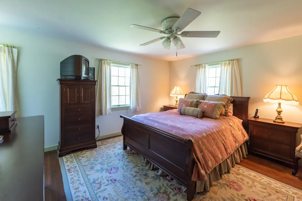 53 Smithfield Road Belgrade ME 04917