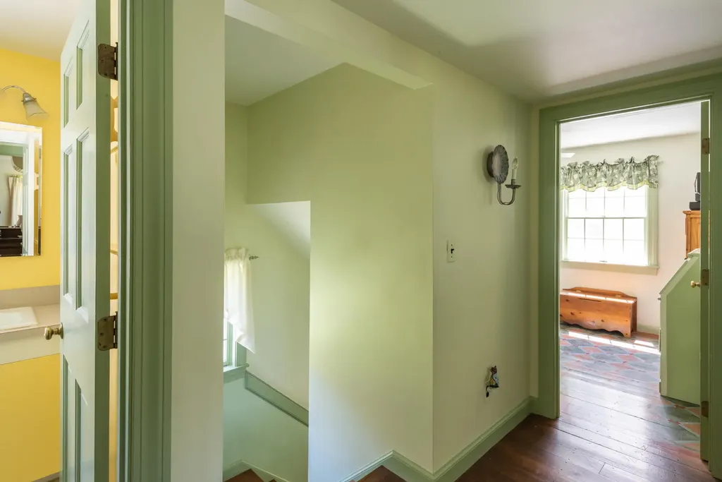 53 Smithfield Road Belgrade ME 04917