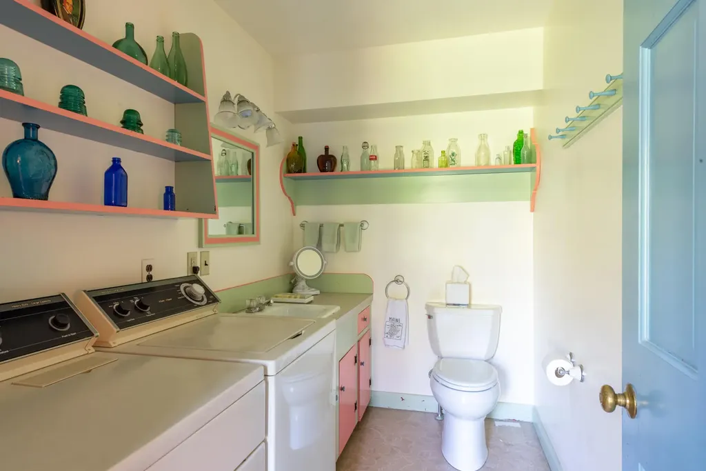 53 Smithfield Road Belgrade ME 04917