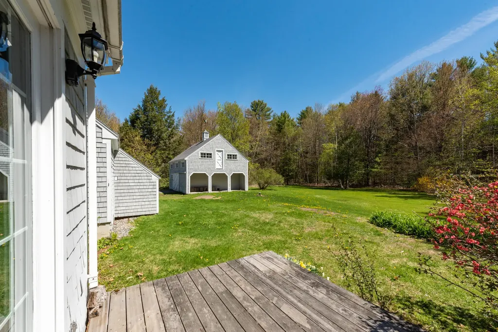 53 Smithfield Road Belgrade ME 04917