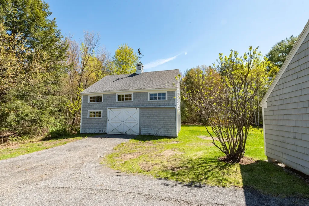53 Smithfield Road Belgrade ME 04917