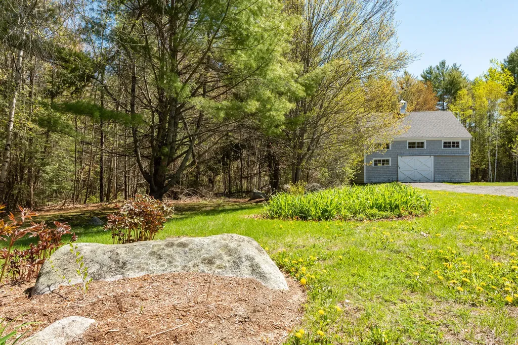 53 Smithfield Road Belgrade ME 04917