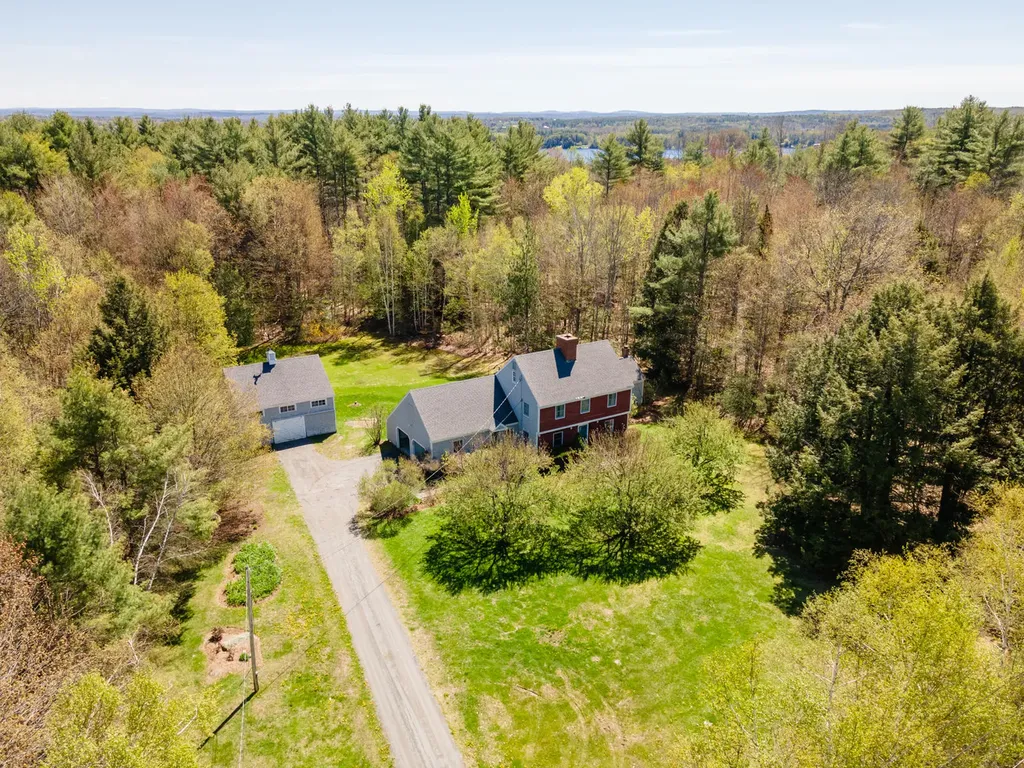 53 Smithfield Road Belgrade ME 04917