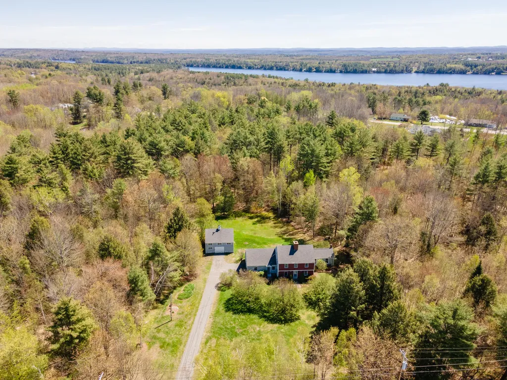 53 Smithfield Road Belgrade ME 04917