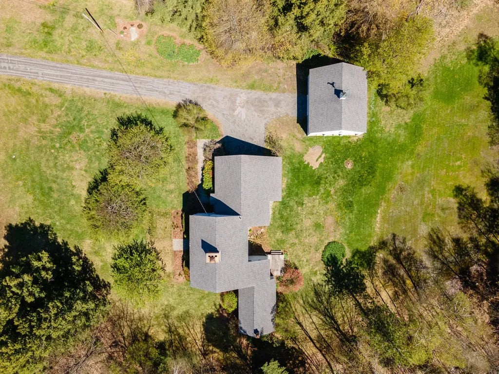 53 Smithfield Road Belgrade ME 04917