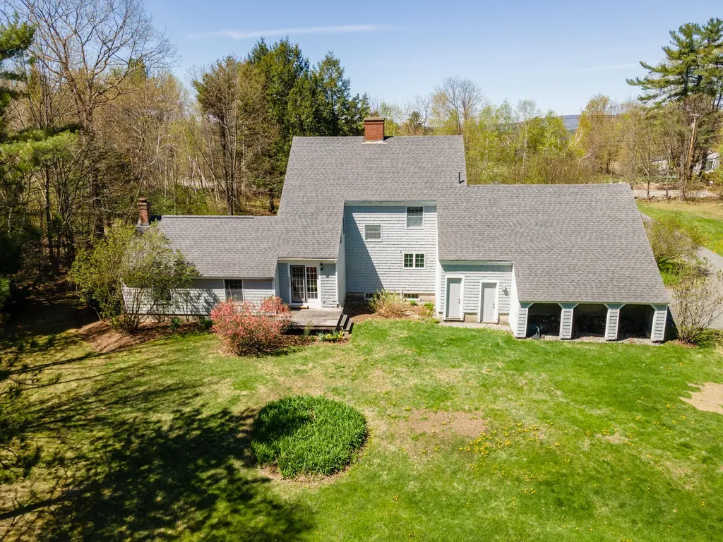 53 Smithfield Road Belgrade ME 04917