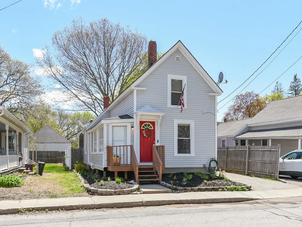 111 Jackson Street Sanford ME 04073