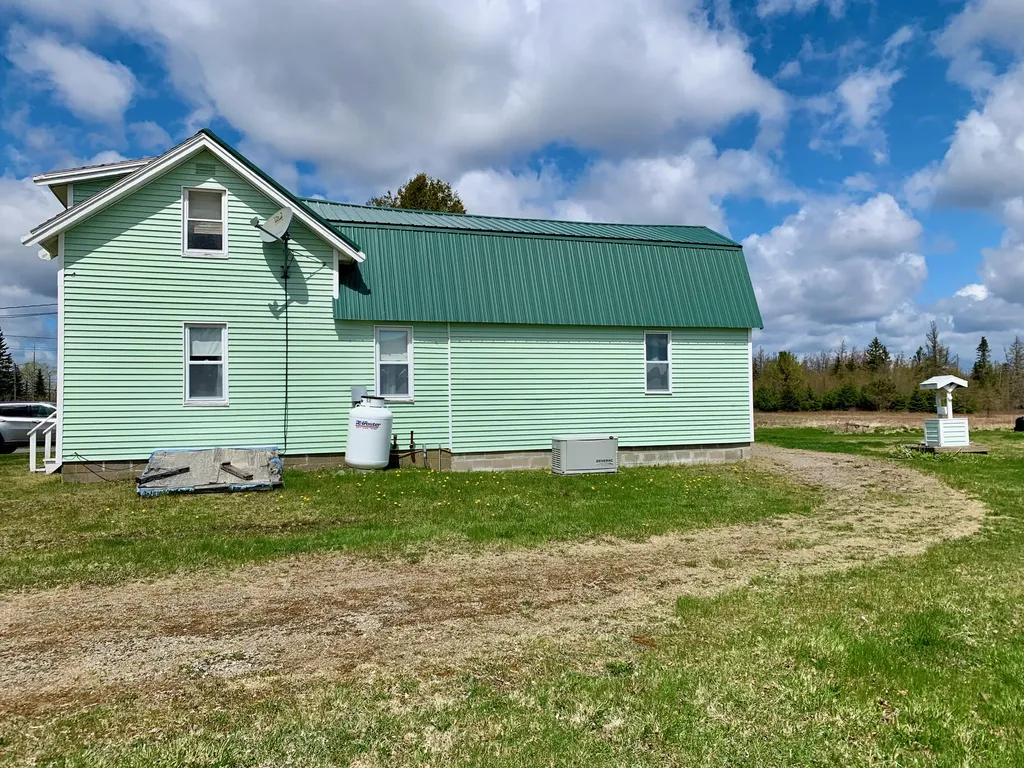 50 Kennebec Road Machias ME 04654