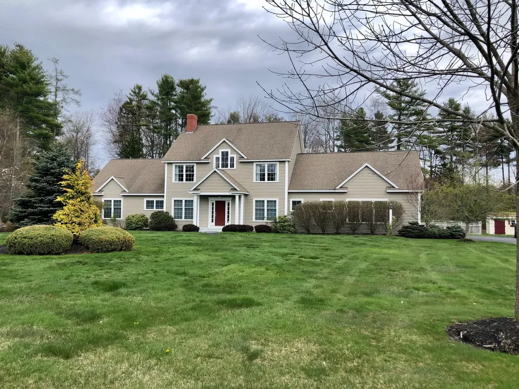16 Bornheimer Place Scarborough ME 04074
