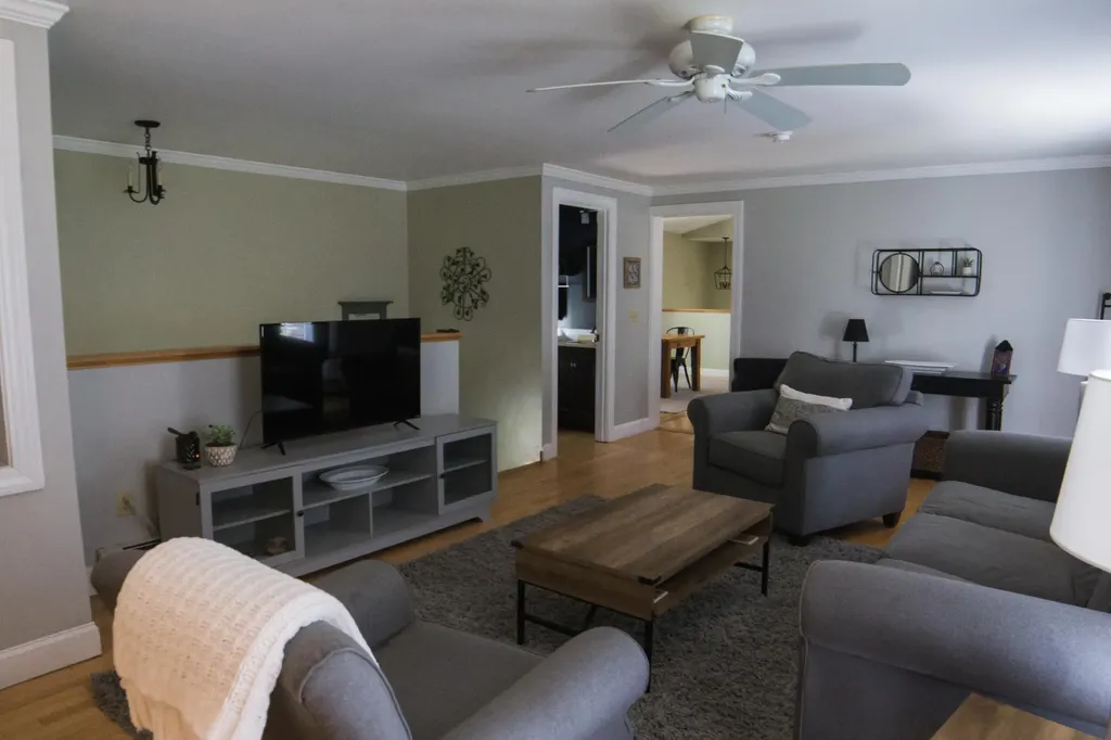 11 Anthoine Road Windham ME 04062