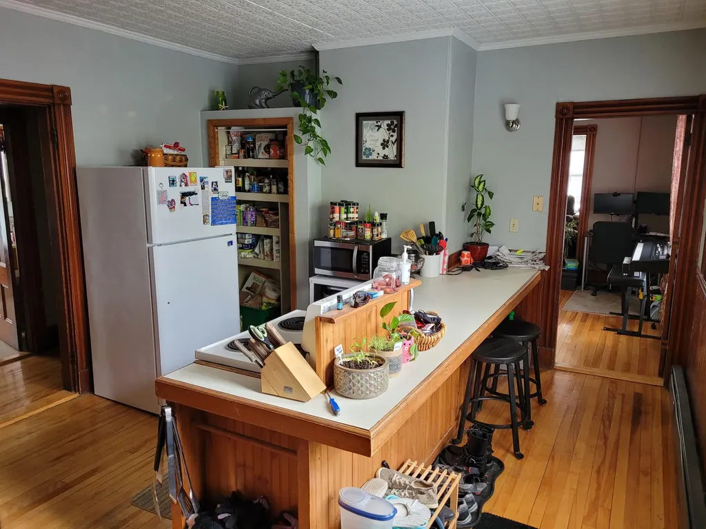 88 Lincoln Street Bangor ME 04401