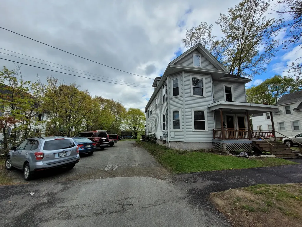 88 Lincoln Street Bangor ME 04401